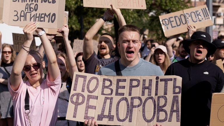 kyiv-defence-minister_7299356